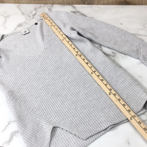 Cabi Gray Knit‎ Deep V Neck Side Zip Sweater Womens XS Cotton Pullover - Picture 12 of 12